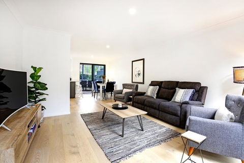 Zen @ Culburra - Pet Friendly - 8 Mins To Beach - Accommodation Bookings 1