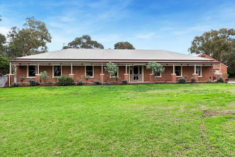 10BR Great Ocean Farmstay For 20 People - Accommodation Bookings 3