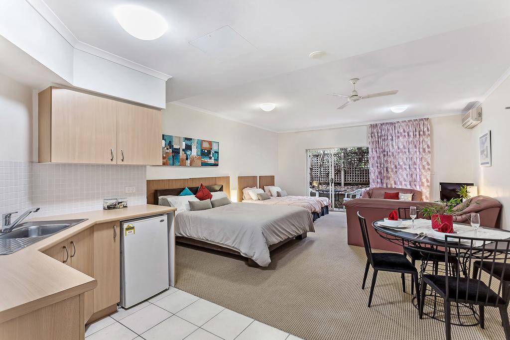  Accommodation Bookings