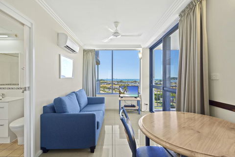 AirliediseNO Hills5min Walk 2 Port Of Airlie/Ferry TerminalWiFiNetflix - Accommodation Bookings 3