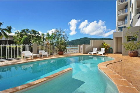 AirliediseNO Hills5min Walk 2 Port Of Airlie/Ferry TerminalWiFiNetflix - Accommodation Bookings 2