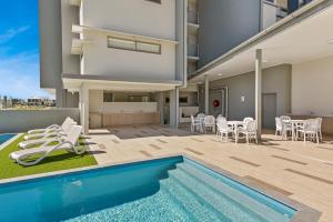 Direct Hotels - Aquarius Kawana - Accommodation Bookings 3