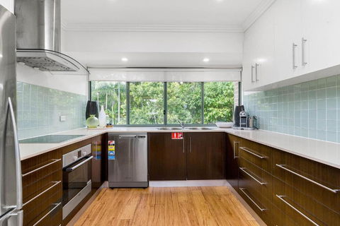 A Perfect Stay - 3 James Cook Apartments - Accommodation Bookings 3
