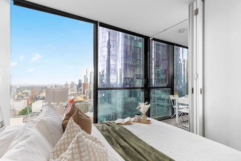A 2BR Apt Next To Melbourne Central FREE Parking - Accommodation Bookings 1
