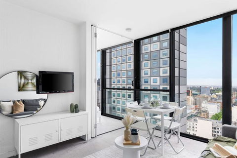 A 2BR Apt Next To Melbourne Central FREE Parking - Accommodation Bookings 3