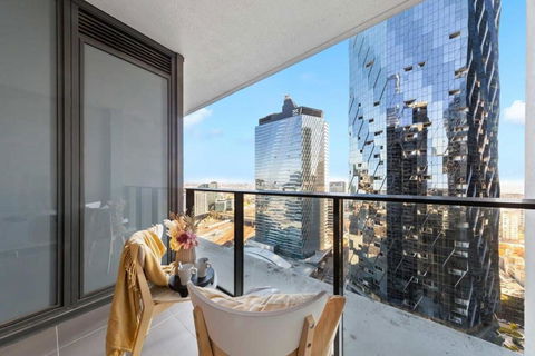 A 2BR Apt With City Views Next To Southern Cross - Accommodation Bookings 2