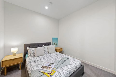 A Comfy 2BR Apt Next To QV & Melbourne Central - Accommodation Bookings 4
