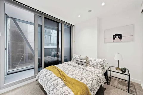 A Comfy Apt Next To Southern Cross FREE Parking - Accommodation Bookings 0