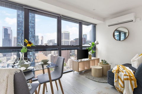 A Comfy & Stylish Apt Near Melbourne Central & QV - Accommodation Bookings 0