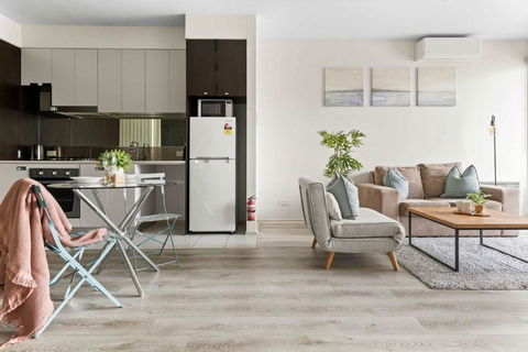 A Cozy & Modern Apt Near To Flemington Races - Accommodation Bookings 3