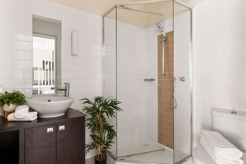 A Cozy & Modern Apt Near To Flemington Races - Accommodation Bookings 4