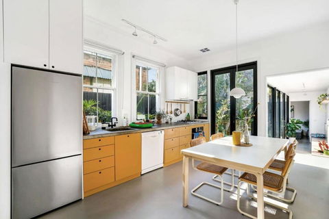 A Designer Terrace House By Edinburgh Gardens - Accommodation Bookings 1