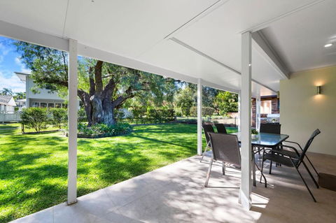 A Homely House 6 Mistral Close - Accommodation Bookings 0