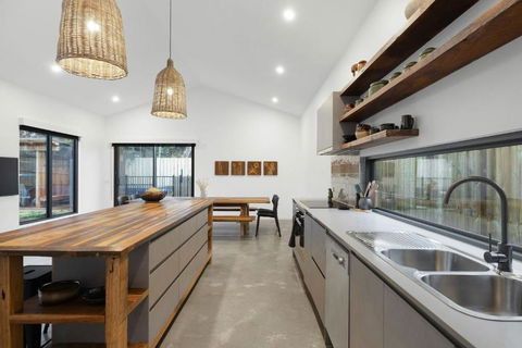 A Lazy Marlin - Accommodation Bookings 1