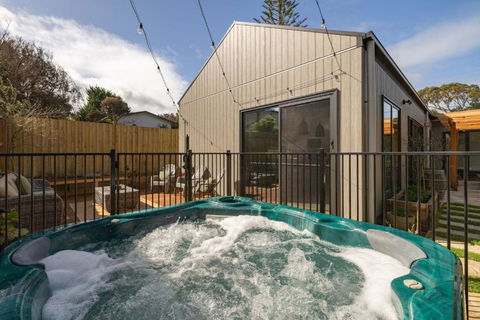 A Lazy Marlin - Accommodation Bookings 3