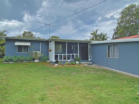 A LITTLE GREY SHACK - Accommodation Bookings 0