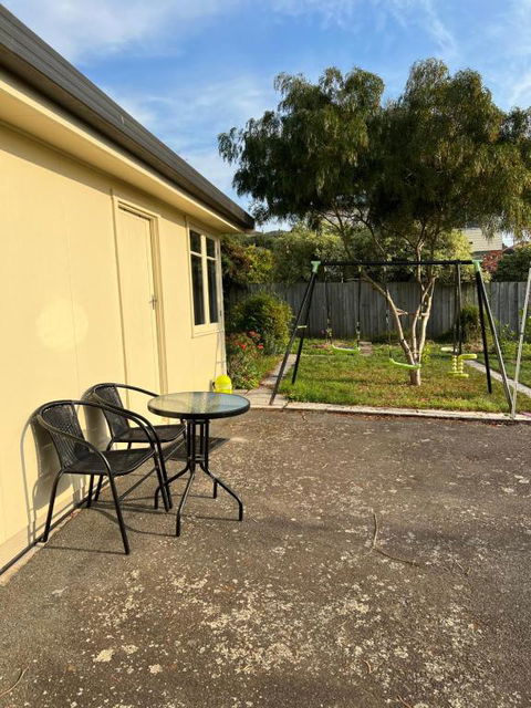 A Lovely Studio In Kings Meadows - Accommodation Bookings 4