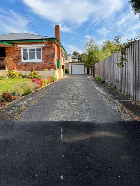 A Lovely Studio In Kings Meadows - Accommodation Bookings 1
