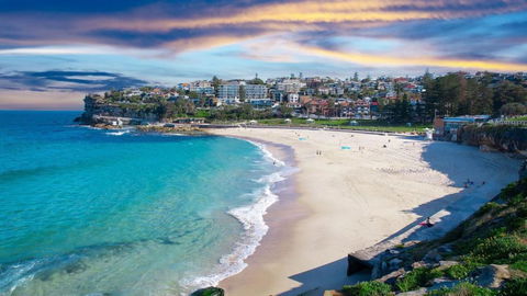 A Modern Two Bedroom Apartment! Quiet, Secure And 1 Minute Walk To Bondi Beach! - Accommodation Bookings 0