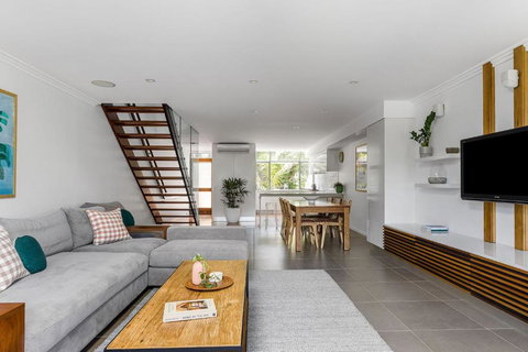 A Perfect Stay - 1 James Cook Apartments - Accommodation Bookings 3