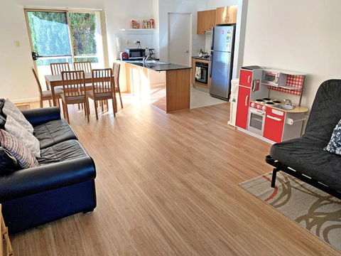 A Quiet Oasis - Accommodation Bookings 4