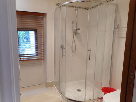 A Spacious Holiday Suite - Accommodation Bookings 1