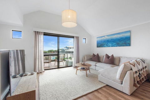 A Stones Throw Gnarabup - Accommodation Bookings 1