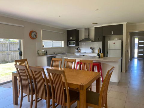 A True Holiday At Beachcomber - Accommodation Bookings 4