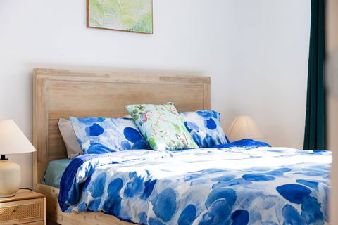 A Wabi-Sabi Style Apartment At City - Accommodation Bookings 2