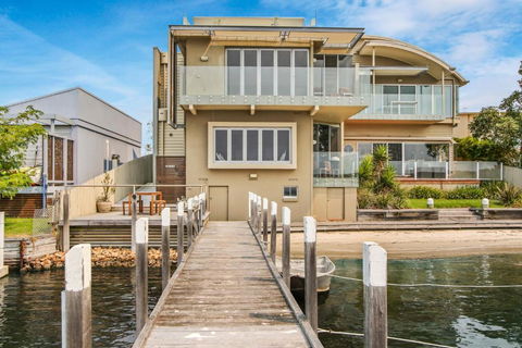A Window On The Bay - Accommodation Bookings 0