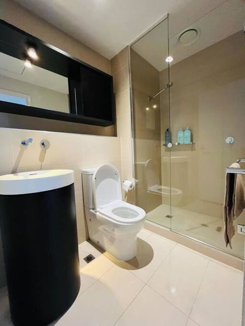 Abbotsford Apartment: Yarra River & CBD Nearby - Accommodation Bookings 1