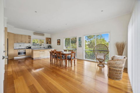 Abbott Abode - Accommodation Bookings 4