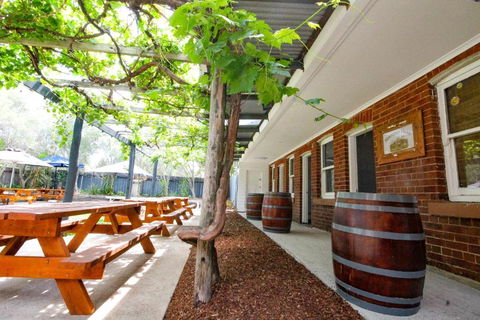 Abermain Hotel - Accommodation Bookings 0