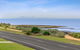 Absolute Bay Frontage With Open Fire And Spa Bath - thumb 2
