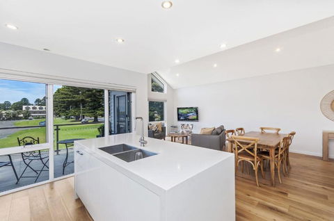 Absolute - Accommodation Bookings 4