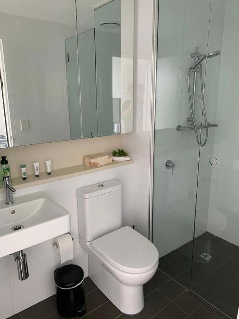 Absolute Waterfront Darwin - 1 Bedroom Apartments Over The Water - Accommodation Bookings 3