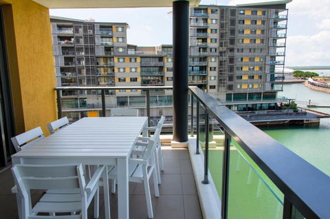 Absolute Waterfront Darwin - 1 Bedroom Apartments Over The Water - Accommodation Bookings 4