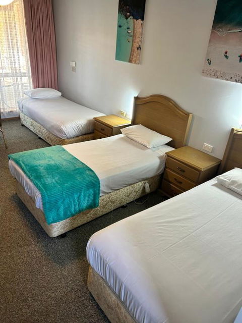 Acacia Rose Motor Inn - Accommodation Bookings 3