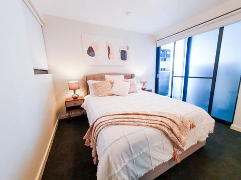Adelaide City Loft - Accommodation Bookings 4