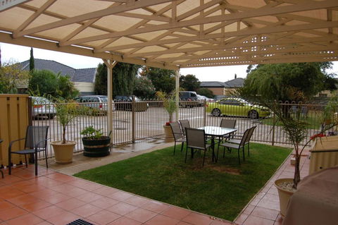Adelaide International Motel - Accommodation Bookings 3