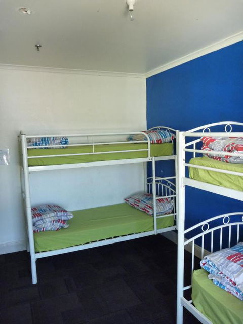 Adelaide Travellers Inn Backpackers Hostel - Accommodation Bookings 2