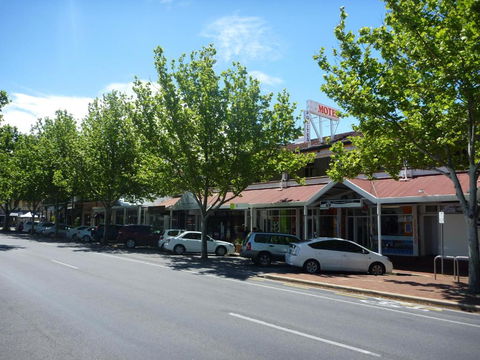 Adelaide Travellers Inn Backpackers Hostel - Accommodation Bookings 4