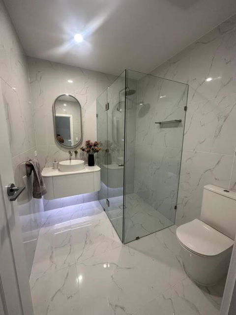Adelaide - Upmarket Water Front Home - Accommodation Bookings 4