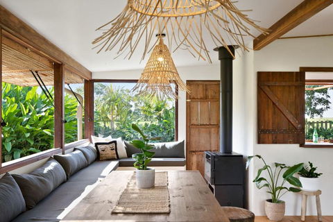 Adora Villa - Accommodation Bookings 2