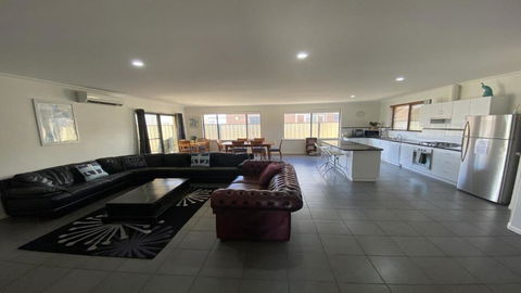 Adriana Retreat - Accommodation Bookings 3