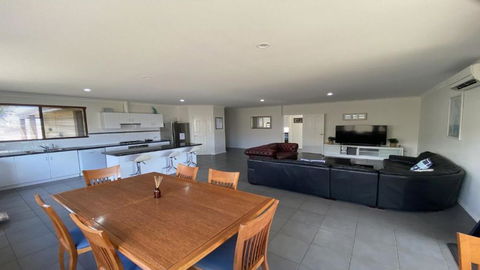 Adriana Retreat - Accommodation Bookings 4