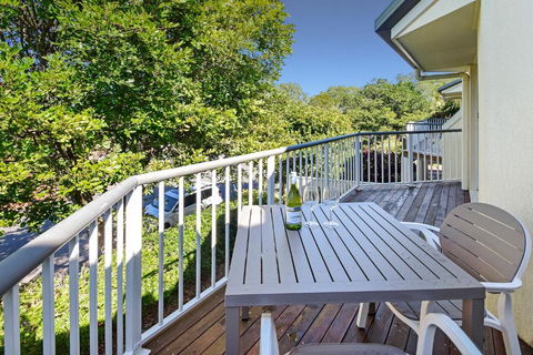 Advance Place - Accommodation Bookings 1