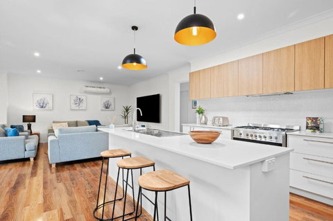 Aerial Beach House 2 - Accommodation Bookings 3
