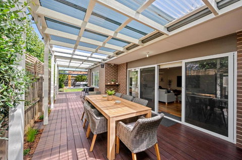 Aerial Beach House 2 - Accommodation Bookings 2