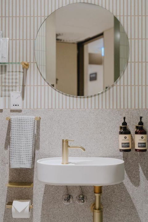Aerotel Sydney - Inside International Terminal Airport - Accommodation Bookings 3